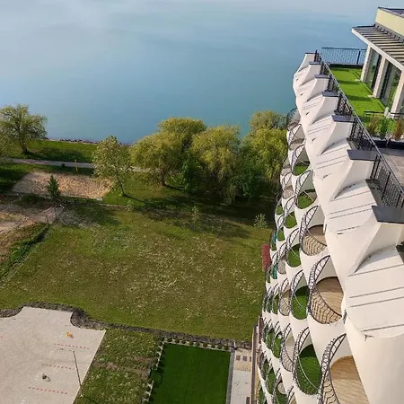 Vizparti Silver X Apartment Siofok